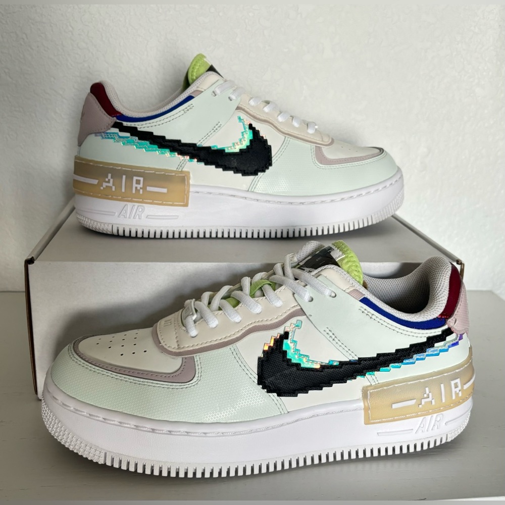 *NIKE* Nike Air Force 1 Shadow SE Pixel Swoosh Barely Green Women’s Size 9.